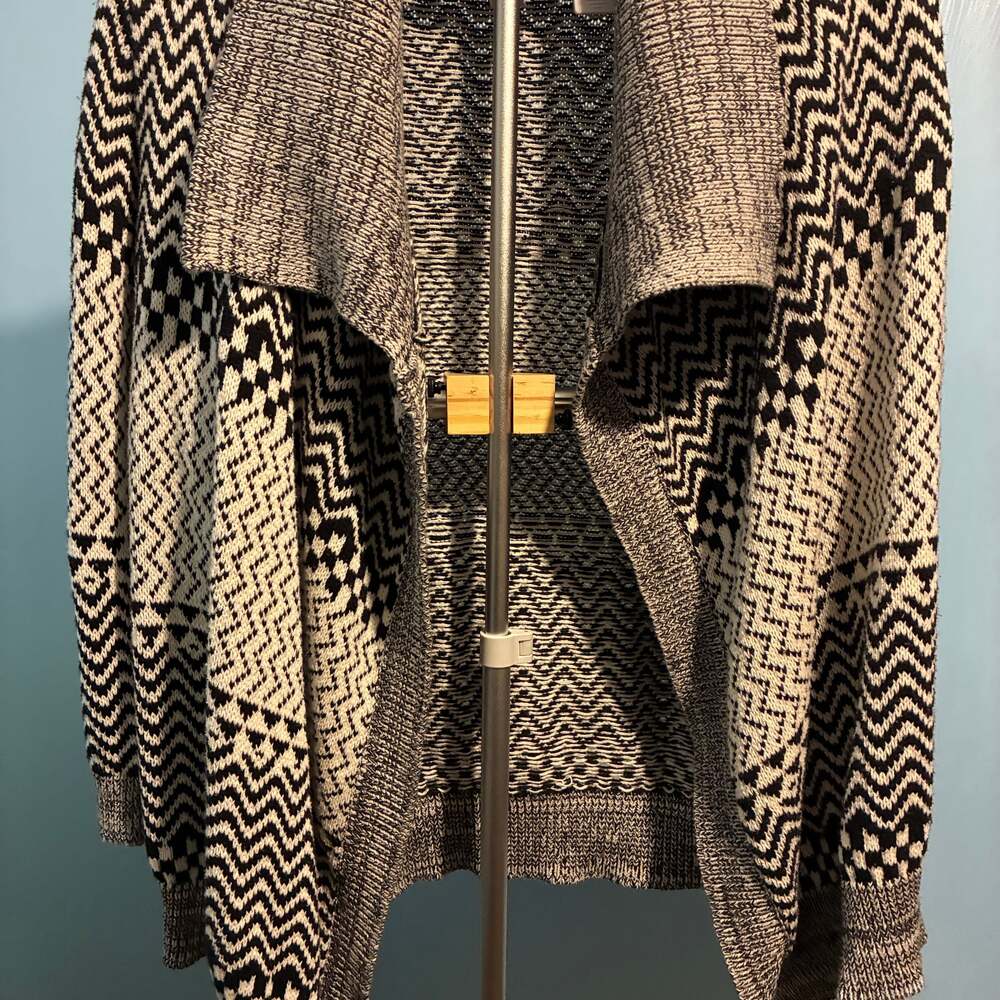 Black White Market black sweater size Large